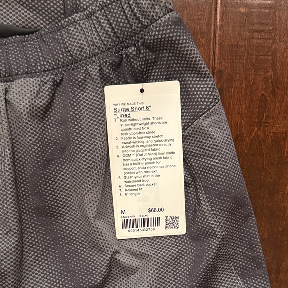 Men's Patterned Gray Lululemon Surge Shorts - Picture 2 of 4